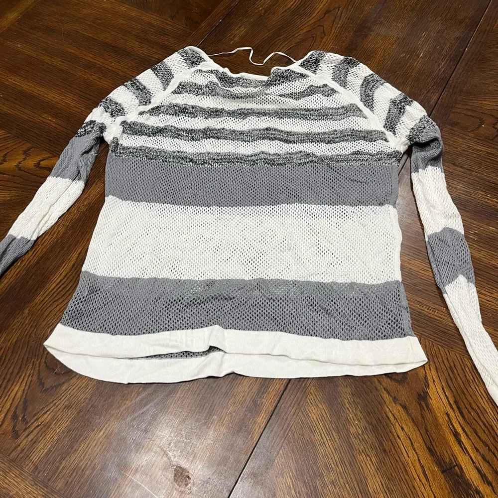 Skies Are Blue Striped Gray and white Sweater
